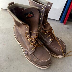 Thorogood work boots 9D